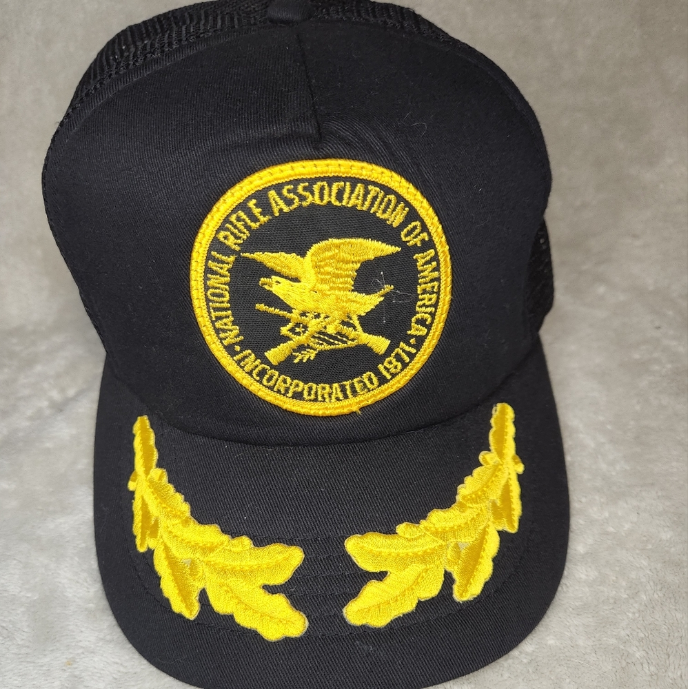 Vintage NRA SnapBack Mesh Back Trucker Hat National Rifle Association